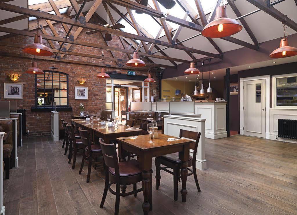 The Royal Oak, Kelsall Buitenkant foto